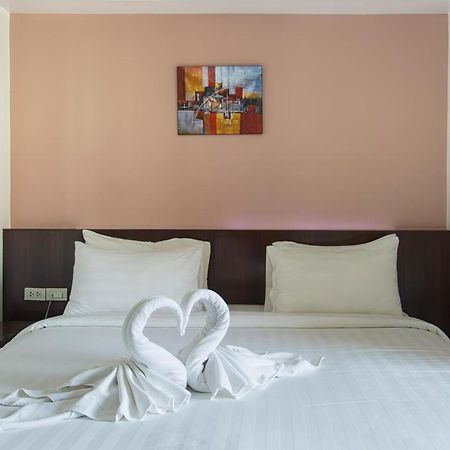 Kulasub Hotel Hatjaj Kültér fotó