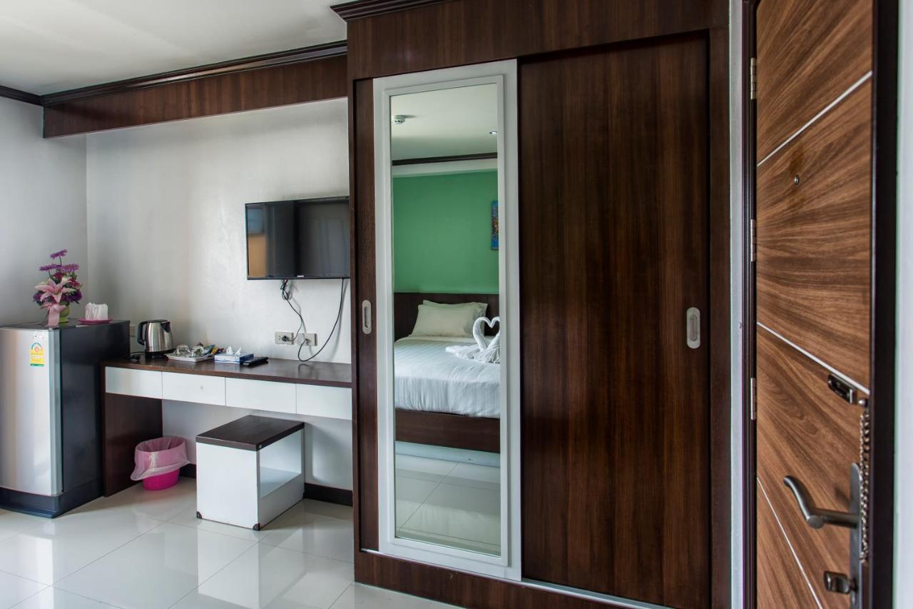 Kulasub Hotel Hatjaj Kültér fotó